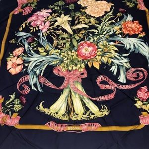 Hermes Regina Scarf